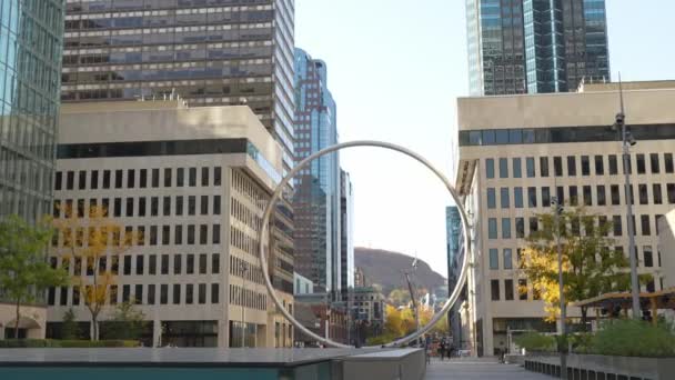 Ring Art Piece Downtown Montreal Big Steel Circle Structure Main — Vídeos de Stock