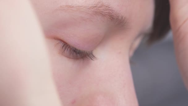 Genç Bir Kızın Üzgün Depresif Gözleri Çocuk Depresyonda Gözlerini Kapat — Stok video