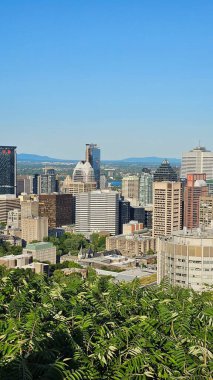Montreal, QC Canada - 07.01.2024: Montreal Skyline Panorama, Quebec, Kanada.
