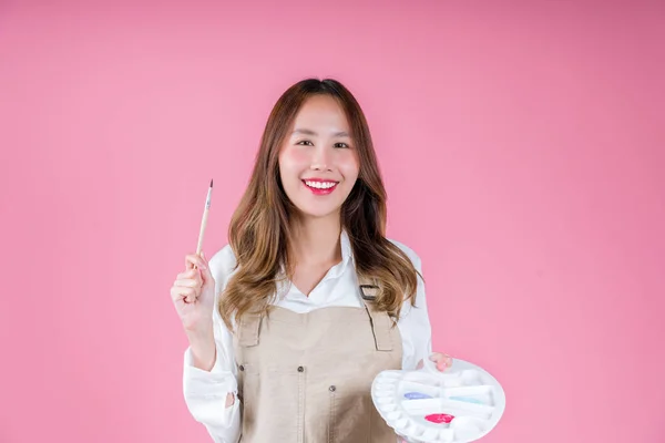Mooie Aziatische Vrouw Schilder Kunstenaar Holding Ganzenveer Pen Kleur Palet — Stockfoto