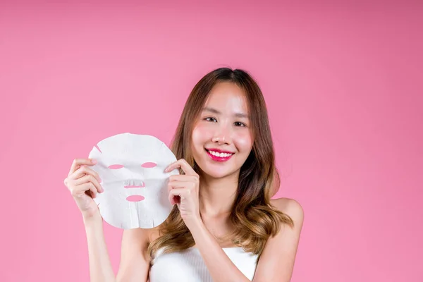 Facial Sheet Masker Behandeling Kosmatisch Spa Schoonheid Jonge Aziatische Vrouw — Stockfoto