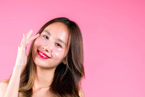 Facial Skin Care Makeup Beauty Attraente Giovane Donna Asiatica Che — Foto Stock