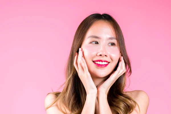 Beleza Atraente Jovem Asiático Mulher Aplicação Olho Tretment Rejuvenescimento Sobre — Fotografia de Stock