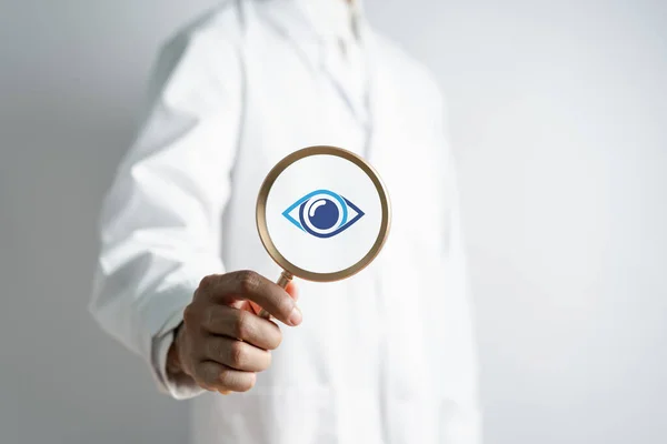 Dijital Görüş Konsepti Doktor Teknolojiyi Göz Testi Görme Görme Göz — Stok fotoğraf