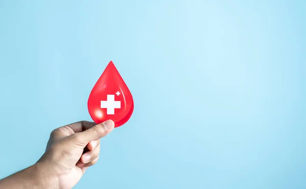 Hands Holding Blood Drop Paper Cut Blood Transfusion World Blood — Stockfoto