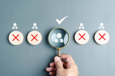 Seçici yeni kariyer toplama alanları. Çevrimiçi teknolojiyle adam topluyor. İşsizlik araştırması. İş başvurusu görüşmesi. Kariyerinizi bulun.