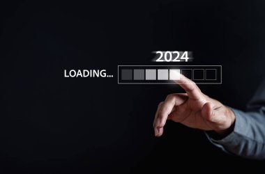 2023 'ten 2024' e kadar kaydedilen ilerleme mutlu noeller ve yeni yıl planlama ve meydan okuma stratejisi 2024.