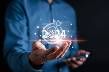 Yeni Yıl 'da Mutlu Planlama ve Mücadele Stratejisi' nin amacı grafikler ve geri sayımlarla mutlu noeller ve mutlu yeni yıl kavramlarıyla birlikte 2024 'te..