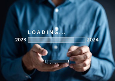 2023 'ten 2024' e kadar kaydedilen ilerleme mutlu noeller ve yeni yıl planlama ve meydan okuma stratejisi 2024.