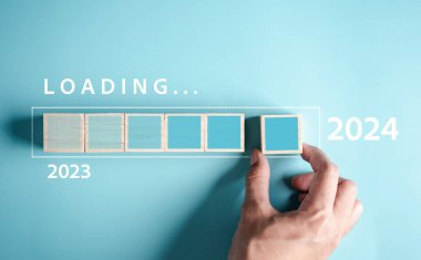 2023 'ten 2024' e kadar kaydedilen ilerleme mutlu noeller ve yeni yıl planlama ve meydan okuma stratejisi 2024.