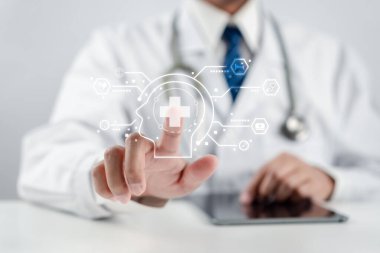 Doktor check-up hastası gelecekte tedavi için yapay zeka teknolojisi kullanacak. Artı ve sağlık sağlık sağlık ikonu, sağlık ve sağlık hizmetlerine erişim.