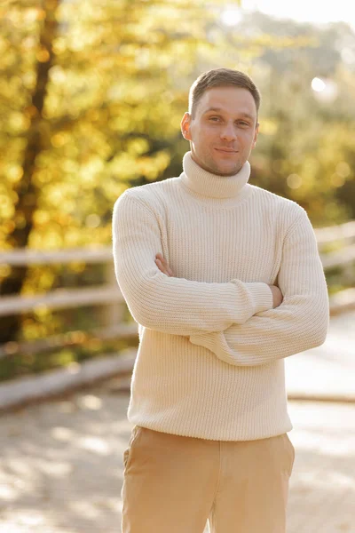 Portrait Young Man White Knit Casual Jumper Looks Confidently Camera — Photo