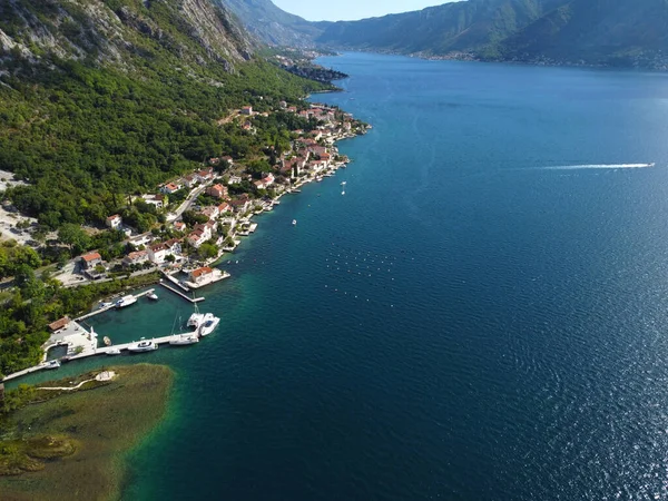 Pemandangan Tinggi Drone Udara Teluk Kotor Boka Kotorska Dan Kota — Stok Foto