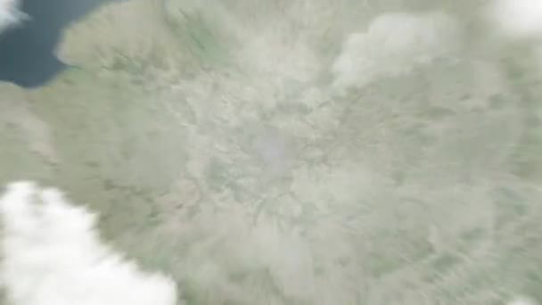 地球在 残废人 中从太空放大到了法国巴黎 然后通过云层和大气变焦进入太空 卫星视图 旅行介绍 — 图库视频影像