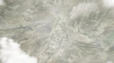 Dünya uzaydan Kabil 'e, Afganistan' dan Başkanlık Sarayı 'na yakınlaşacak. Arkasından bulutlar ve atmosferden uzaya zum geliyor. Uydu görüntüsü. Seyahat girişi