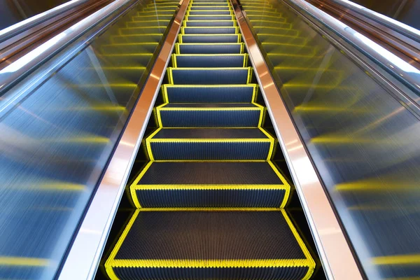Ángulo Panorámico Escaleras Mecánicas — Foto de Stock