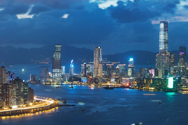 Victoria Limanı Hong Kong Şafağında — Stok fotoğraf