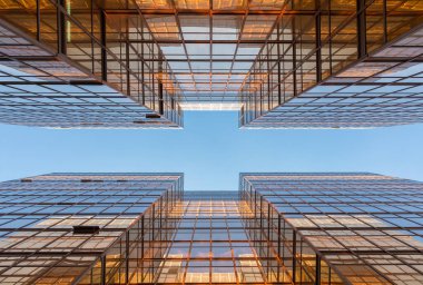 Modern ofis binasının dışı.