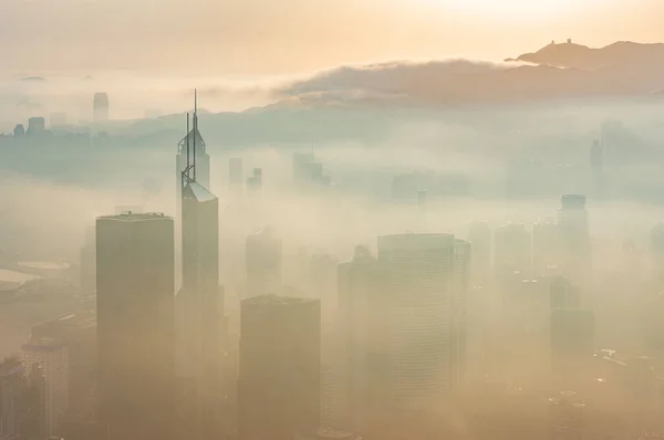 Gratte Ciel Dans Centre Ville Hong Kong Dans Brouillard — Photo
