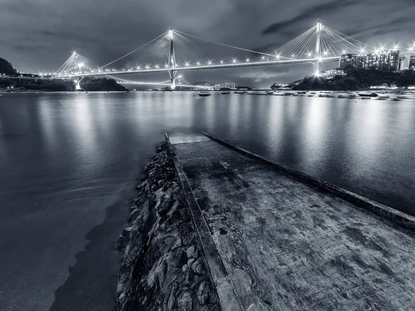 Geceleri Jetty Hong Kong Köprüsü Nün Idyllic Manzarası — Stok fotoğraf