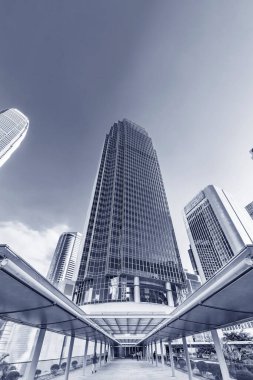 Hong Kong şehir merkezindeki gökdelen.