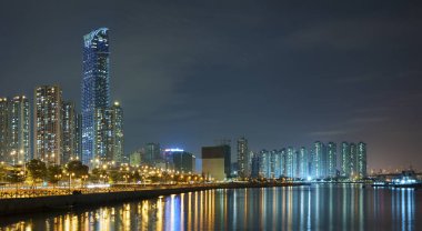 Gece Harbor Hong Kong şehir