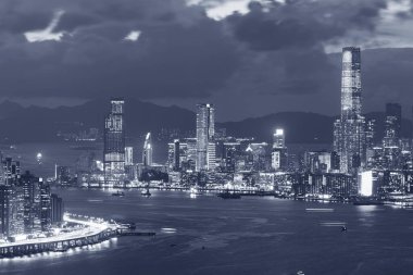 Victoria Limanı, Hong Kong şafağında.