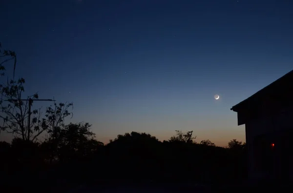 Ayın bir kısmı, tarihsel olarak 