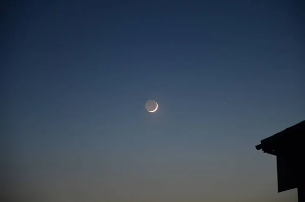 Частина Місяця Освітлюється Загадковим Світлом Яке Історично Було Відоме Старий — стокове фото
