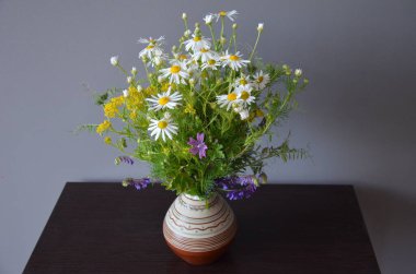 Vazodaki güzel çiçekler 