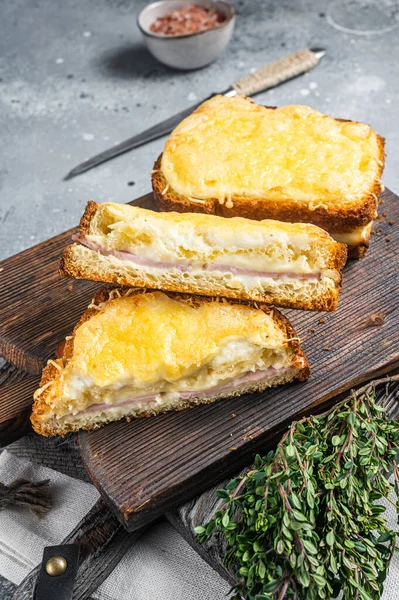 French Croque Monsieur Sandwich Cheese Ham Gruyere Bechamel Sauce Gray — 图库照片