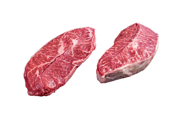 生鱼片或扁平的铁牛肉牛排放在屠夫桌子上 因白人背景而被隔离 — 图库照片