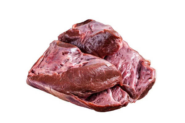 在屠夫桌上切牛肉或小牛肉生心 因白人背景而被隔离 — 图库照片