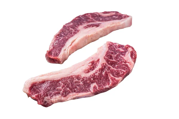 ストラプリンステーキやニューヨークステーキ 生の牛肉の肉屋肉をカットします 白地に隔離された — ストック写真