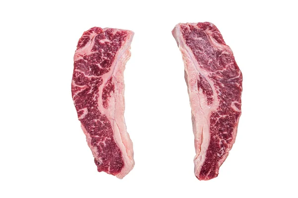 ストラプリンステーキやニューヨークステーキ 生の牛肉の肉屋肉をカットします 白地に隔離された — ストック写真