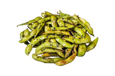 Deniz tuzu ve susam tohumlarıyla karıştırılmış yeşil Edamame Soya Fasulyesi. İzole, beyaz arkaplan