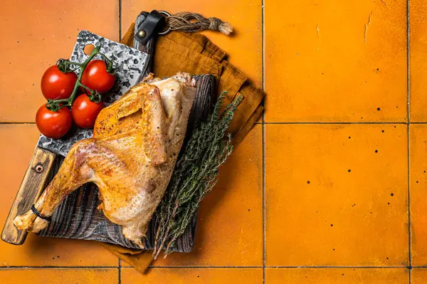 Grilled Guinea Fowl Herbs Spices Butcher Board Cooked Game Bird — Stockfoto