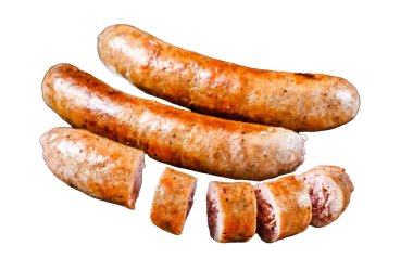 Kızarmış ve dilimlenmiş domuz sosisi ve otlar. Beyaz arkaplanda izole edilmiş, Üst görünüm