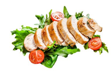 Izgara tavuk göğsü, roka ve domatesli taze salata. Beyaz arka planda izole edilmiş. Üst görünüm