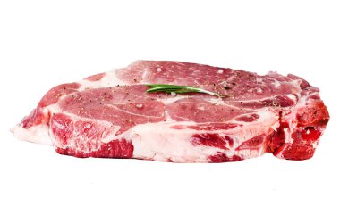 Taze domuz eti. Beyaz arka planda izole edilmiş mermer et. Üst görünüm