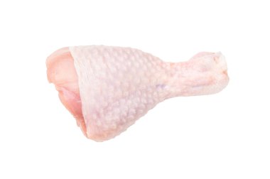 Taze tavuk budu, çiğ kümes hayvanları zengin renklerini ve yumuşak dokularını sergiliyorlar, terbiye ve ızgara için hazırlar. Beyaz arka planda izole edilmiş. en üstteki görünüm.