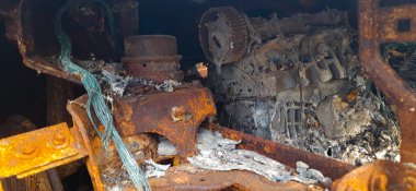 Topçu ateşi sonucu araba yanmıştı. Mykolaiv. Ukrayna.