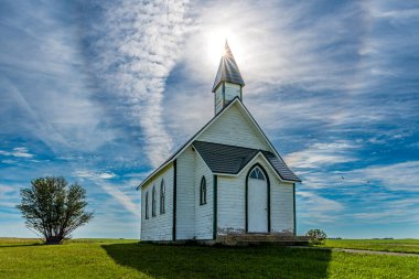 Foxleigh Anglikan Kilisesi, aynı zamanda St. Matthews Anglikan Kilisesi olarak da bilinir, 1906 'da Regina, SK dışında inşa edilmiştir.