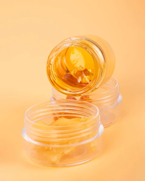 Cera Cannabis Amarela Recipiente Vidro Ouro Thc Dab — Fotografia de Stock