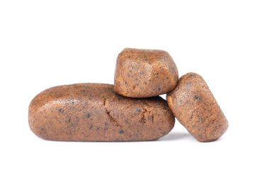 parça esrar yakın plan beyaz arkaplan izole, kenevir charas haşhaş.