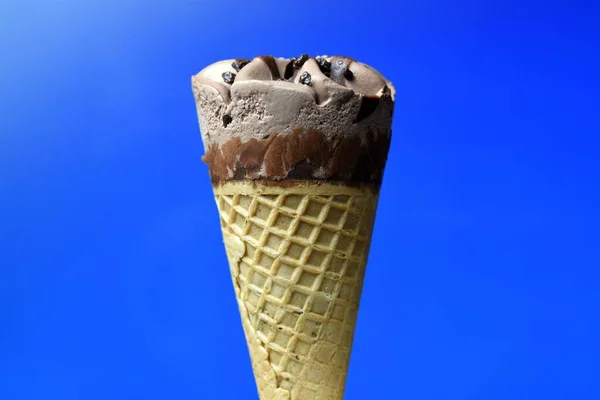 Chocolate Ice Cream Cone Blue Background — Stock Photo, Image