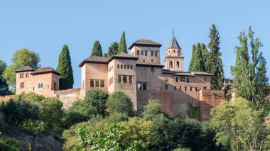 Alhambra ve General hakkında Granada, İspanya 'daki Albaicn' den farklı görüşler.