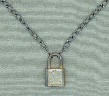 Metal zincirli asma kilit