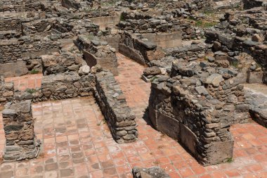 Almucar, Granada, İspanya 'daki Majuelo Botanik-Arkeoloji Parkı' nda arkeolojik kalıntılar var.