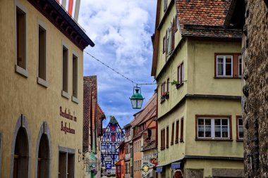Bavyera 'nın Rothenburg şehrinde güzel bir gün..